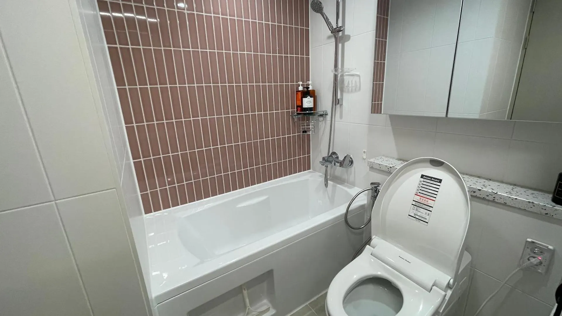 Apartment Oceanview, Nightscape, Luxury Residence, Inha University Hospital, Wolmido, Songdo Incheon South Korea