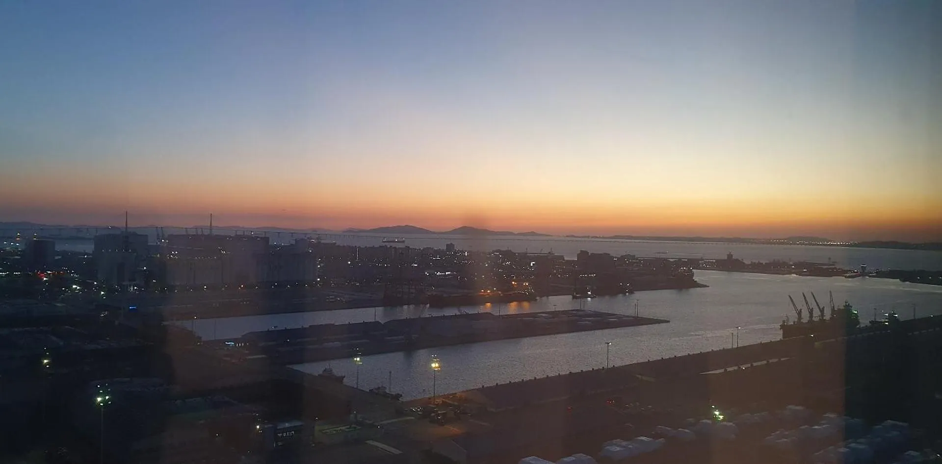 Oceanview, Nightscape, Luxury Residence, Inha University Hospital, Wolmido, Songdo Incheon South Korea